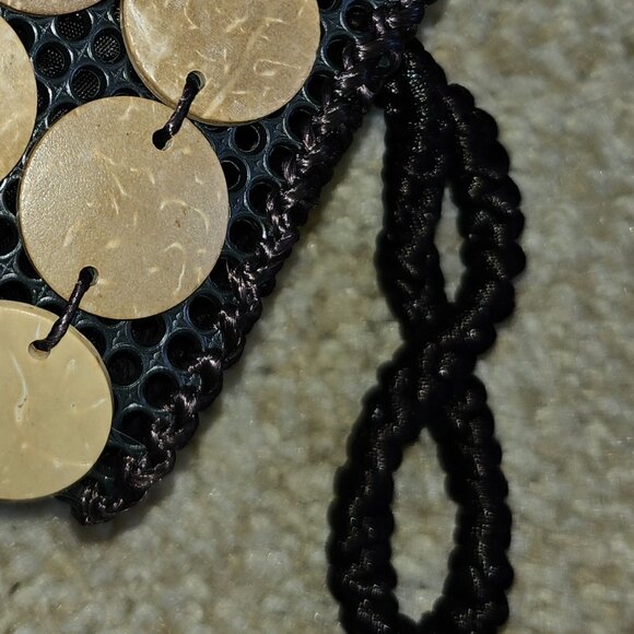 BLACK WOVEN WRISTLET BAG FEATURING ZIPPERED CLOSURE with WOOD ACCENTS - Picture 6 of 12